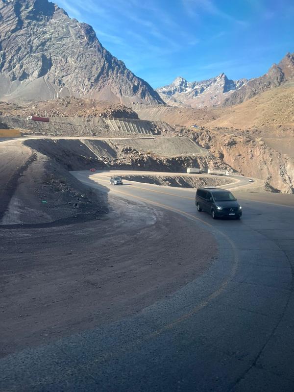 Travessia da cordilheira dos Andes, no Grand Tour Andino de maio de 2026