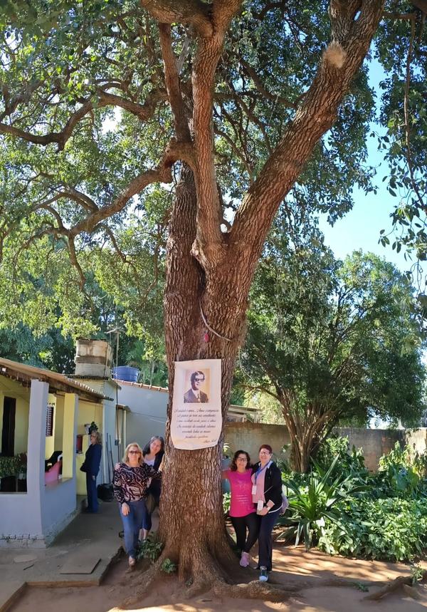 Momento em grupo ao ar livre, na Caravana Minas Espirita de julho de 2026