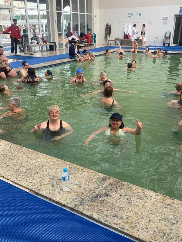 Resort Termas Romanas, grupo reunido nas piscinas termais aquecidas