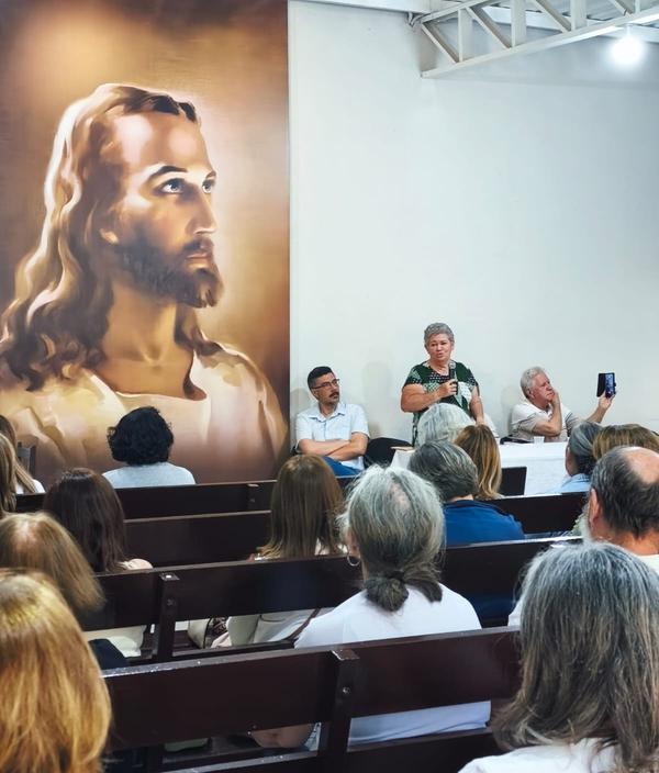 Palestra espirita durante a caravana de novembro de 2025 em Minas