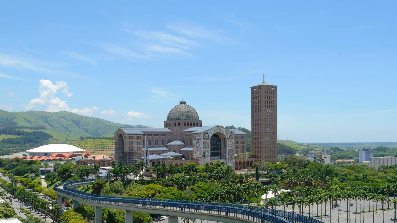 Junho 2026: Aparecida e Frei Galvão