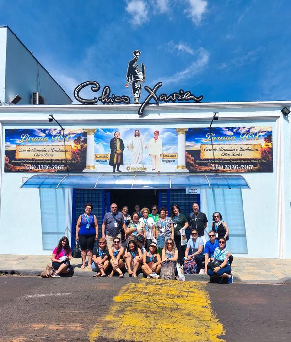 Grupo em Uberaba, na Rota Espirita e cidades historicas de Minas Gerais, em abril de 2026.