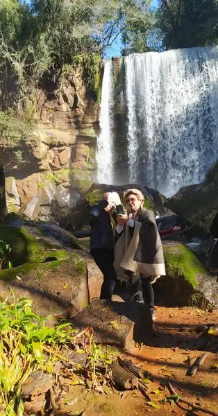 Cachoeira numa das trilhas em Derrubadas, no Rio Grande do Sul, na caravana de junho de 2024.