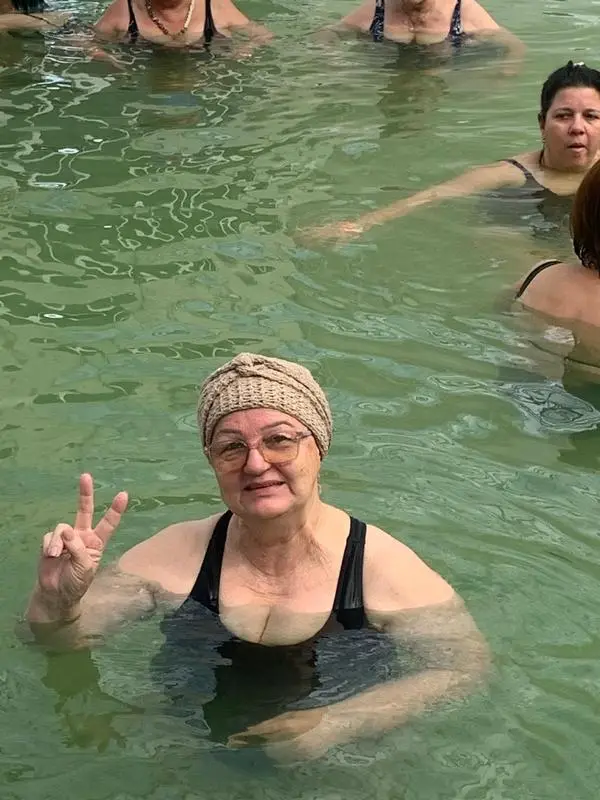 Resort Termas Romanas, banho de imersão nas águas termais em agosto