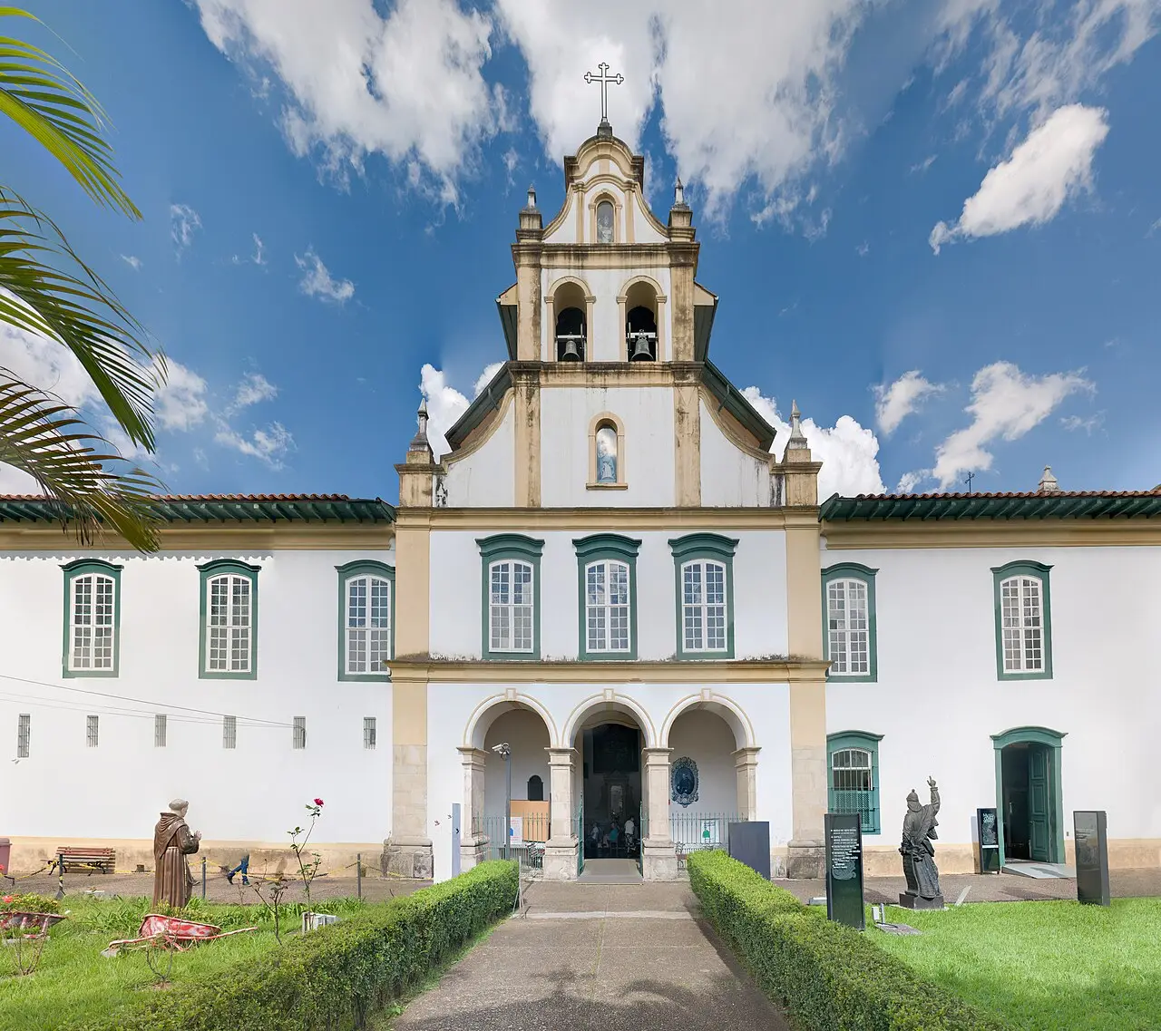 Frei Galvão, o primeiro santo nascido no Brasil: vida, canonização e o Mosteiro da Luz